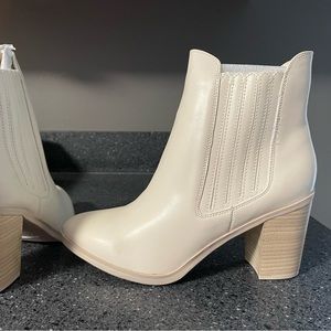 Mia Boots -  Stunning heeled boots